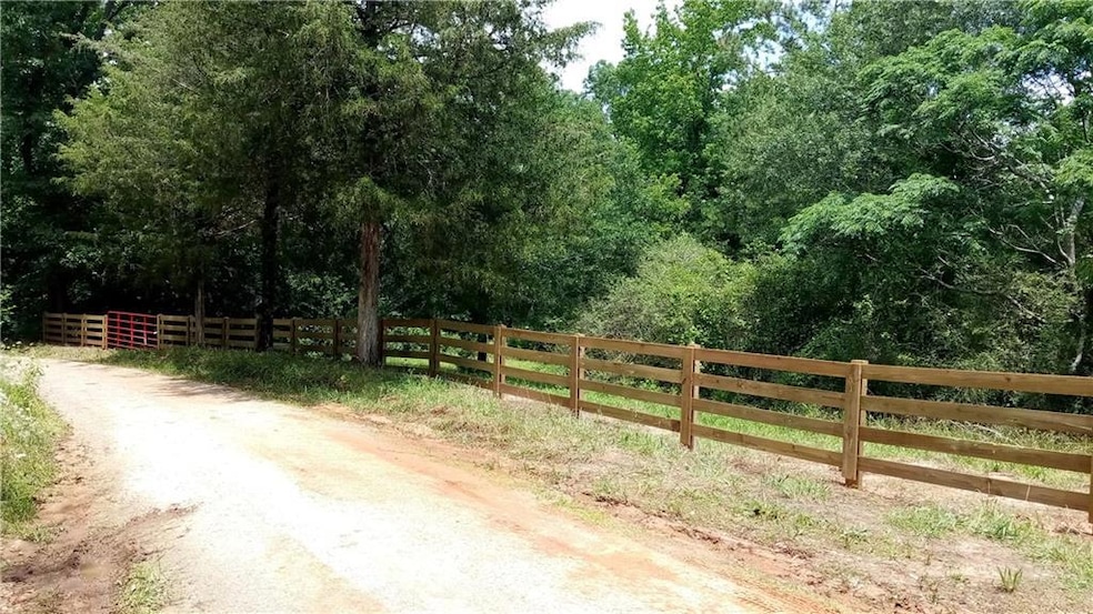 View of Road Frontage