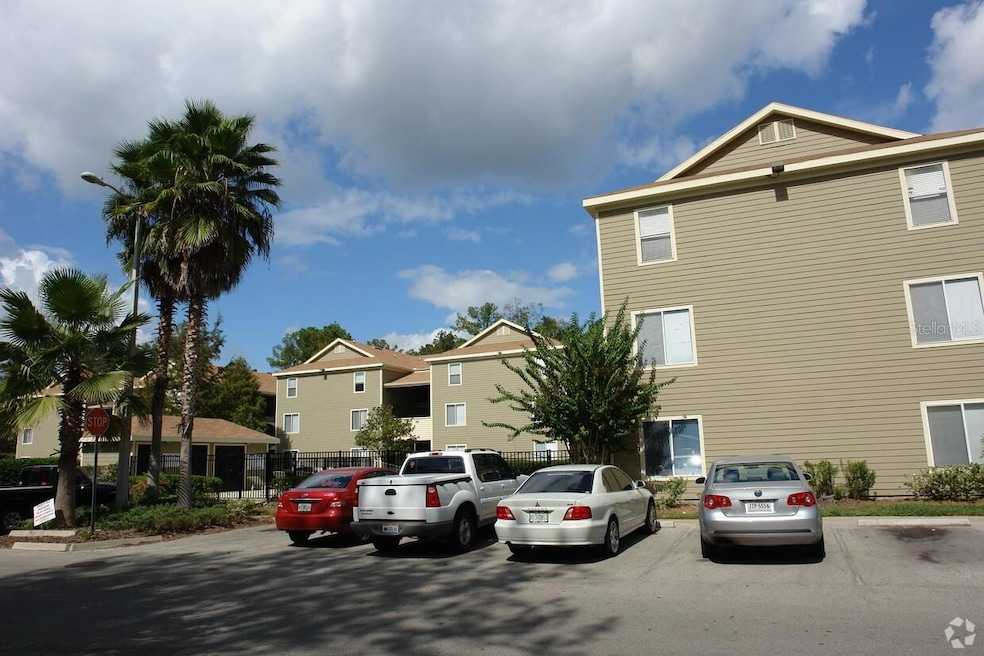3800 SW 20th Ave unit 403, Gainesville, FL 32607 - photo 1