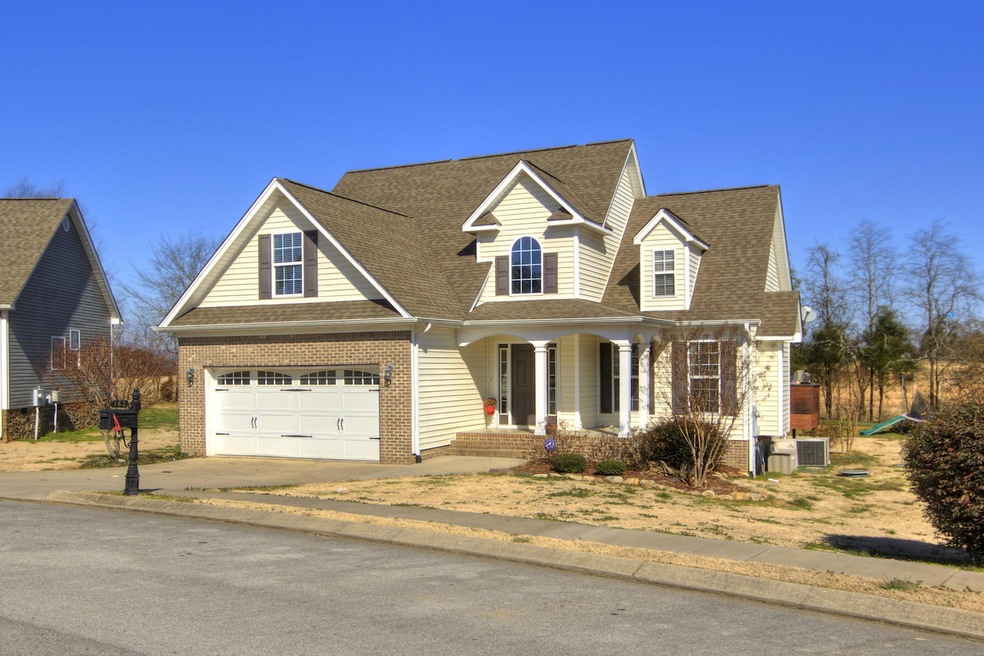 143 Hunting Ridge Cir, Rock Spring, GA 30739 - photo 1