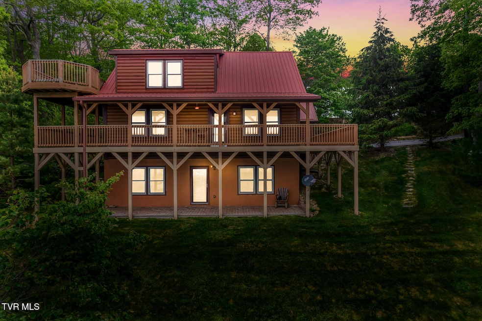 Pending $549,000