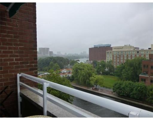 Thomas Graves Landing unit 701, Cambridge, MA 02141 - photo 1