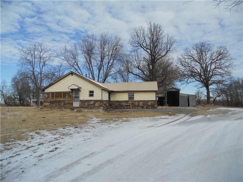 12452 Kenneth Price Rd, Elm Springs, AR 72762 - photo 1