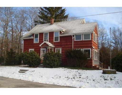 7 Batten St, Webster, MA 01570 - photo 1
