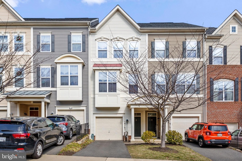 16765 Blackjack Oak Ln, Woodbridge, VA 22191 - photo 1