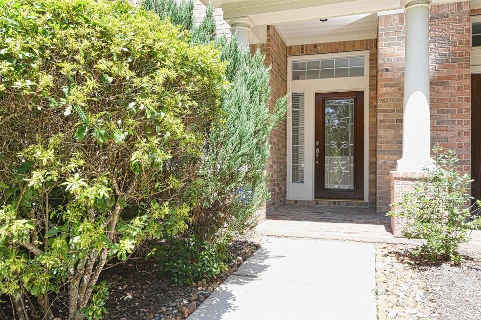 39 W Pipers Green St, Spring, TX 77382 - photo 1