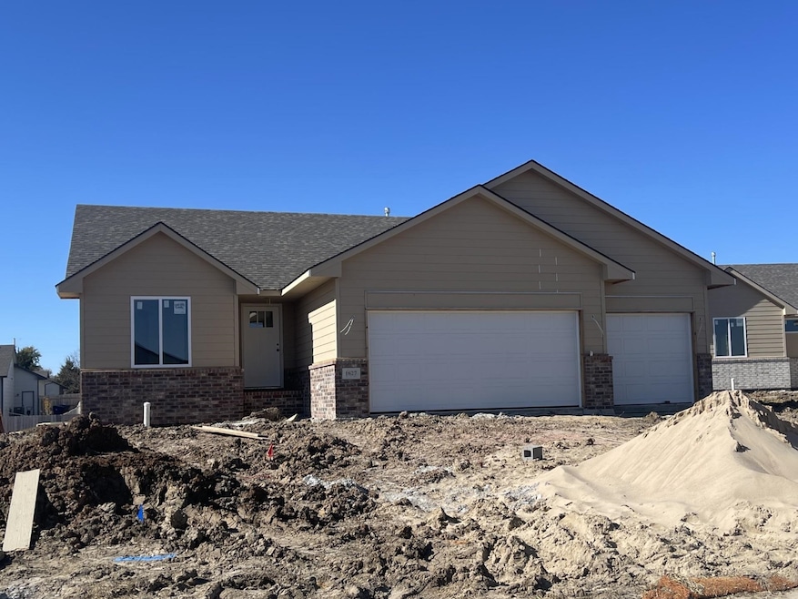 Pending $295,235 • Co-Listing Agent