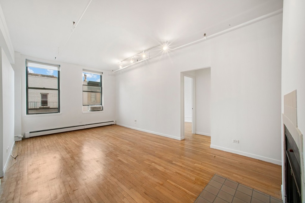 426 W Broadway unit 5B, New York, NY 10012 - photo 1