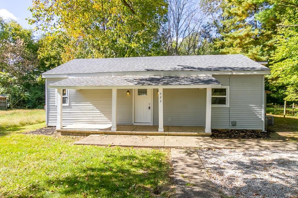 523 N Market St, Thorntown, IN 46071 - photo 1