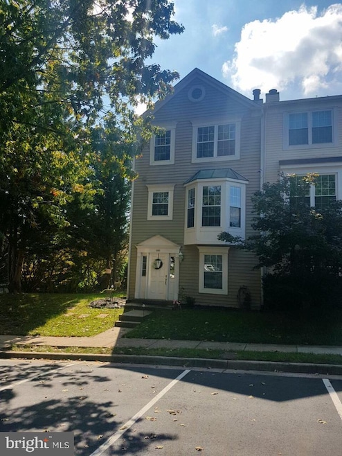 13921 Big Yankee Ln, Centreville, VA 20121 - photo 1