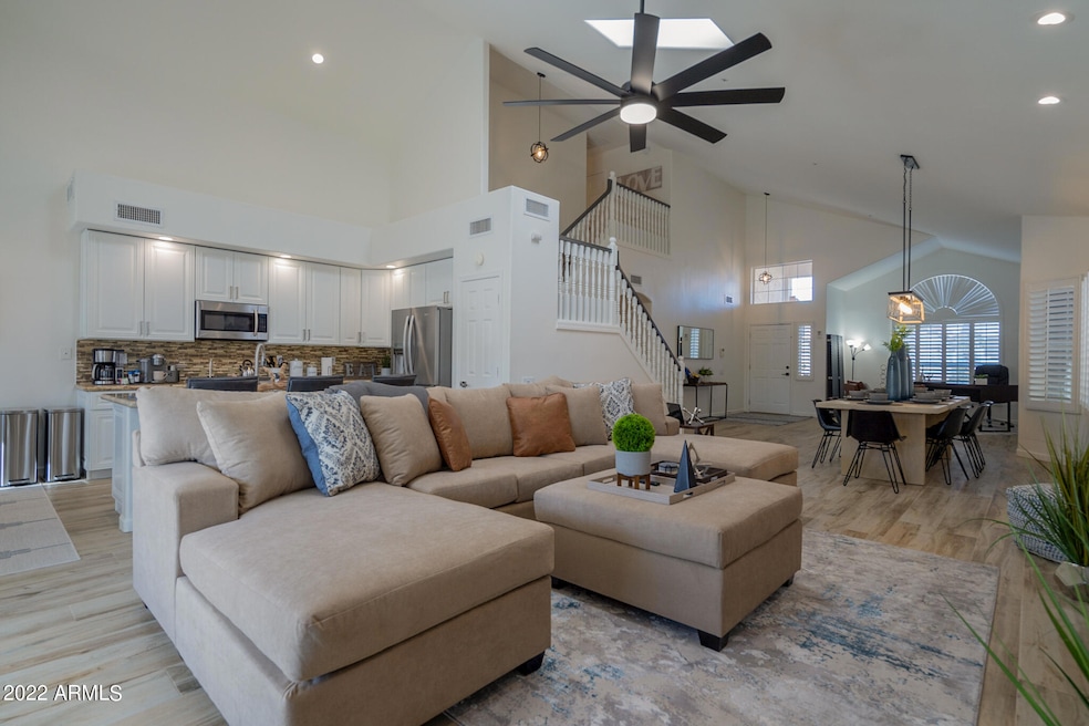 8661 E Gail Rd, Scottsdale, AZ 85260 - photo 1