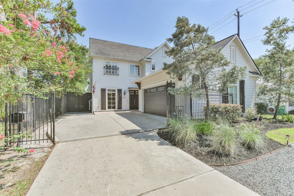 930 W 43rd St, Houston, TX 77018 - photo 1