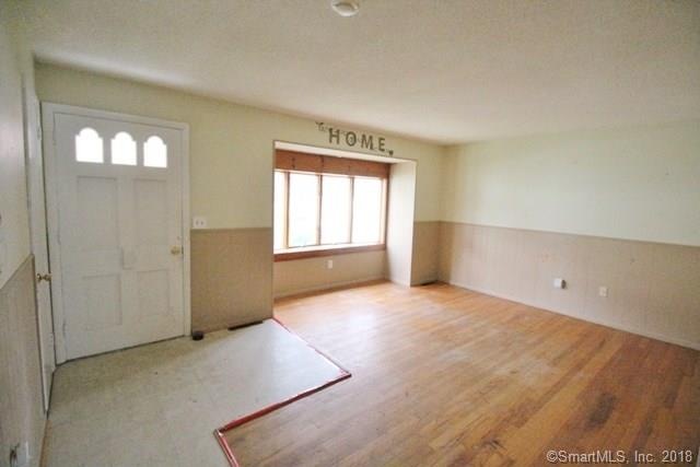 68 Townsend Ave, Waterbury, CT 06705 - photo 1