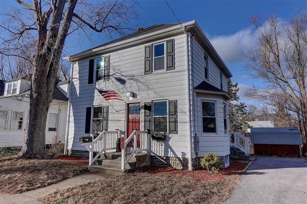82 Dyer Ave, Riverside, RI 02915 - photo 1