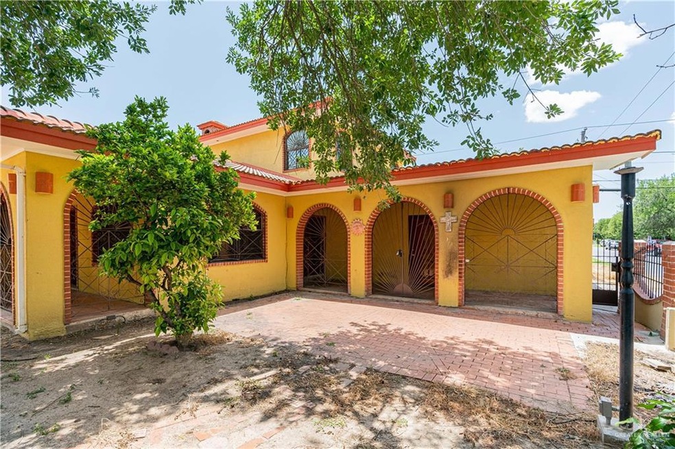 311 N Dahlia St, Pharr, TX 78577 - photo 1