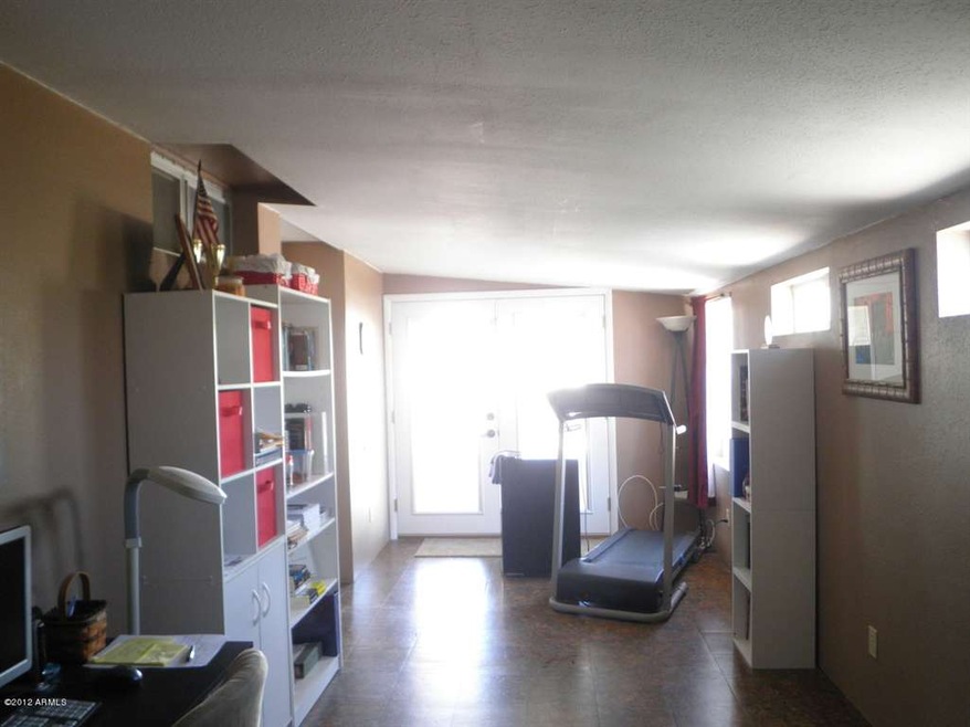 Arizona room (2)