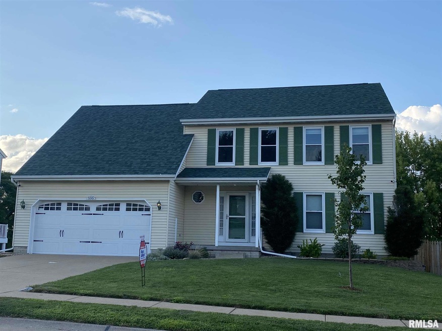 816 W 59th St, Davenport, IA 52806 - photo 1