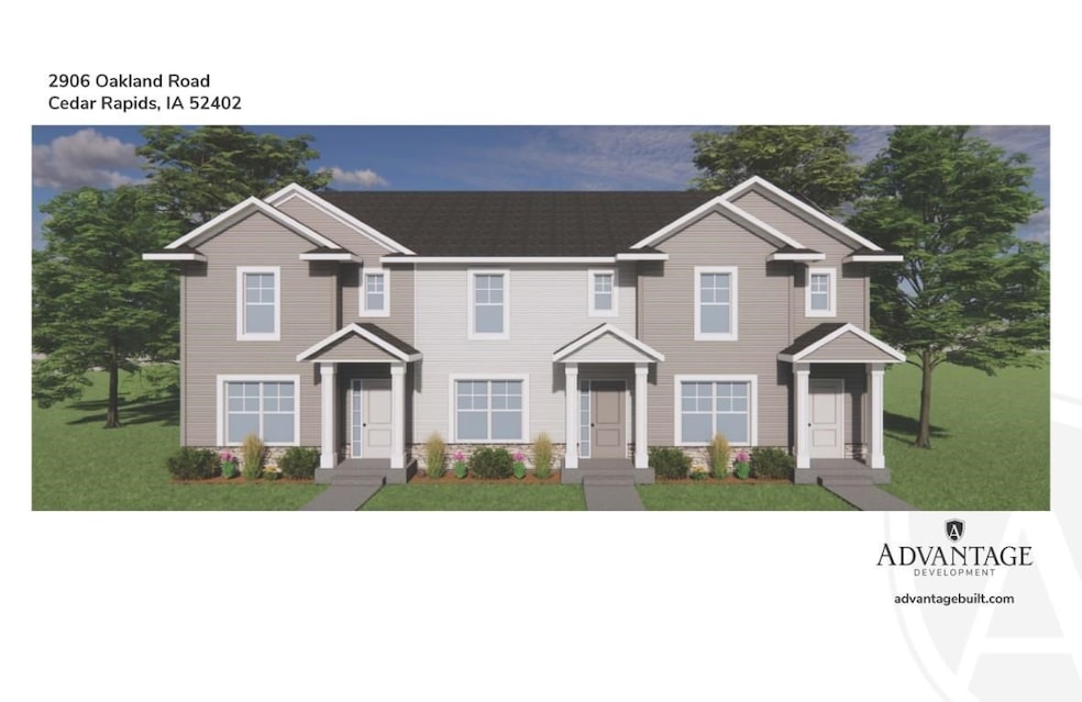 2906 Oakland Rd NE, Cedar Rapids, IA 52402 - photo 1