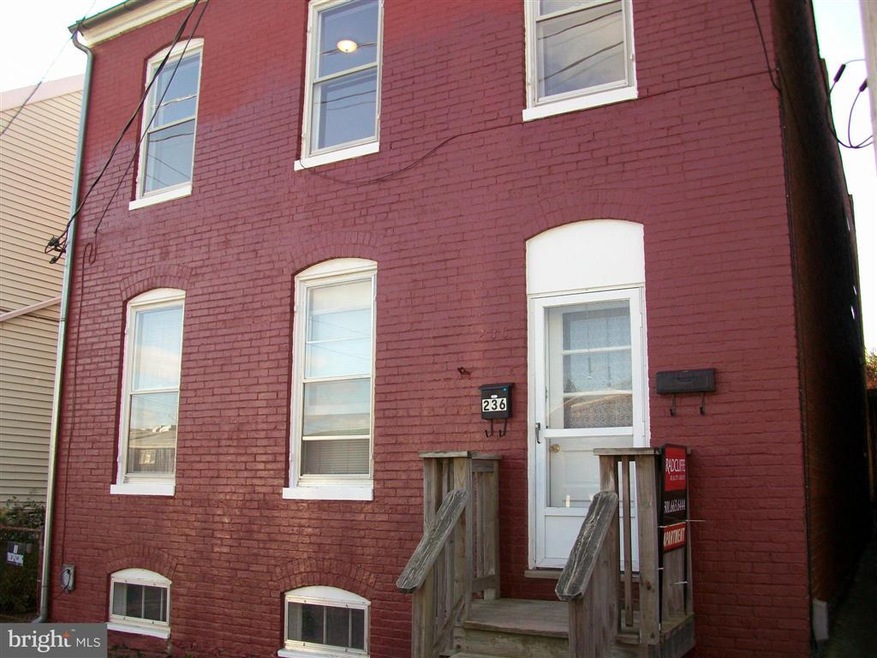 236 E 6th St unit 2, Frederick, MD 21701 - photo 1