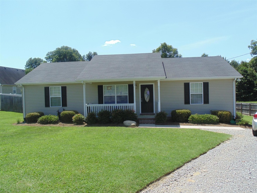 103 Turning Leaf Ct, Shelbyville, TN 37160 - photo 1