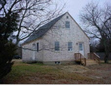 19 Hitchings Cir, Vineyard Haven, MA 02568 - photo 1