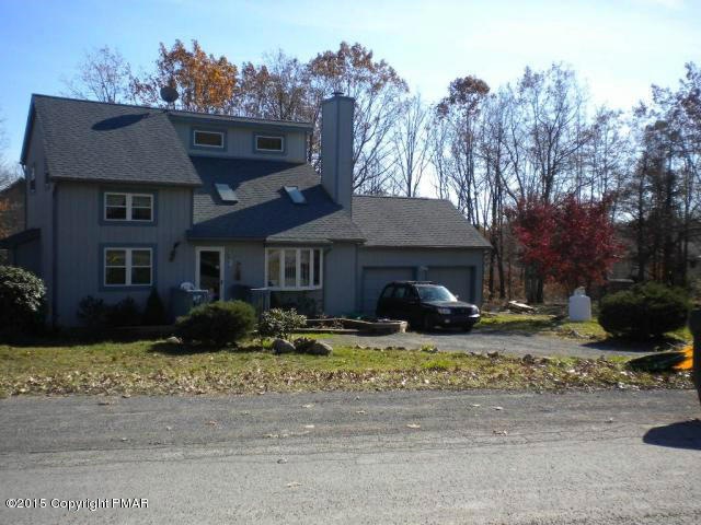 2 Pointe St, Mount Pocono, PA 18344 - photo 1