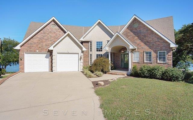 418 SW Seaside Sparrow St, Lees Summit, MO 64082 - photo 1