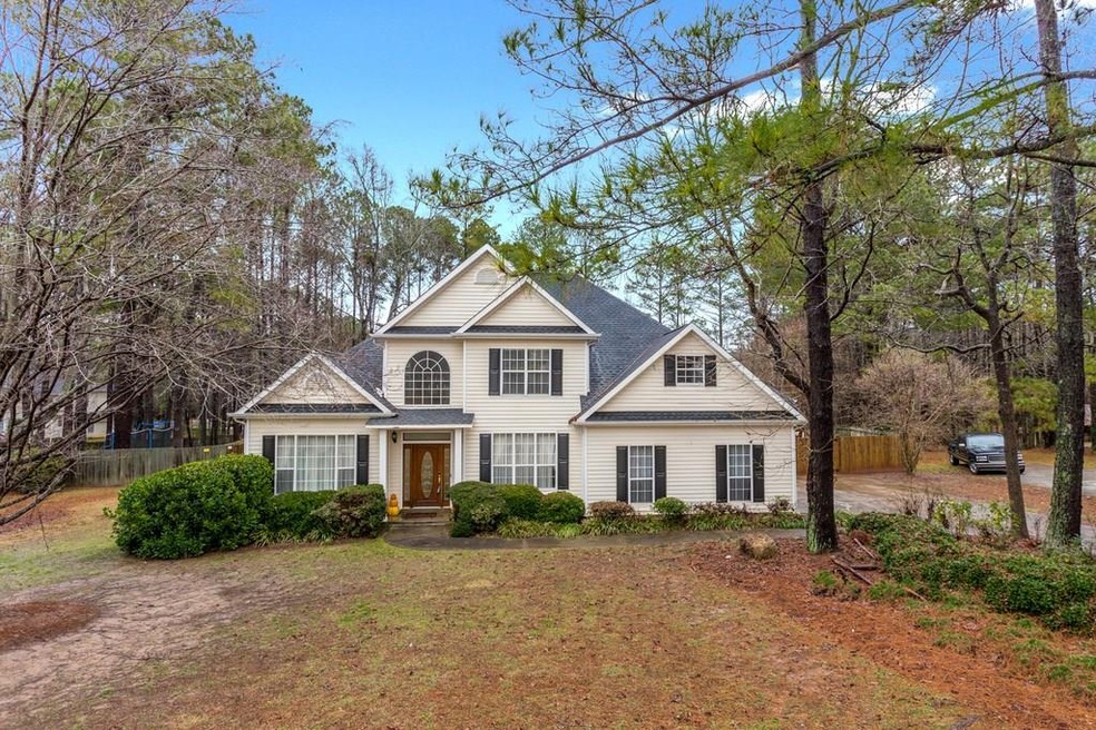 2240 Holly Run Dr, Jonesboro, GA 30236 - photo 1