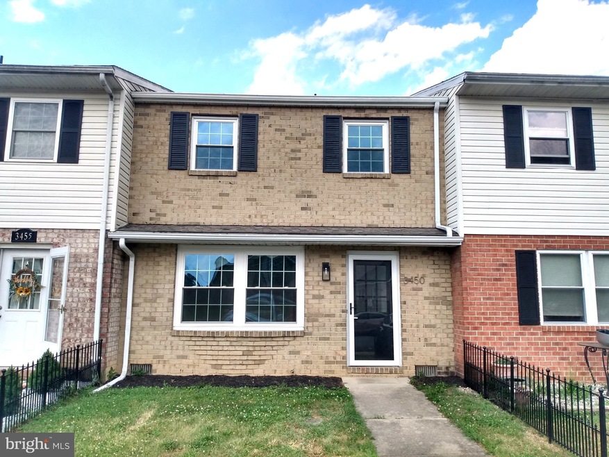 3450 Gregway Dr, Chambersburg, PA 17202 - photo 1