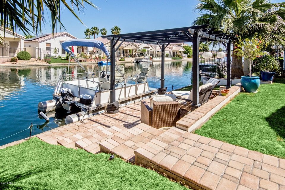 LAKE VIEW