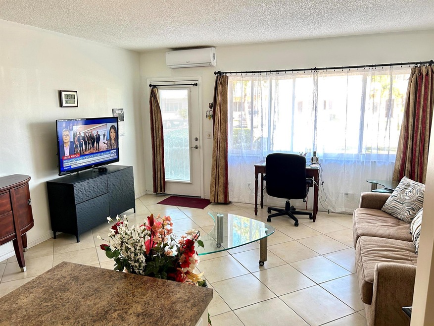 920 SW 11th Ave unit 5, Hallandale Beach, FL 33009 - photo 1