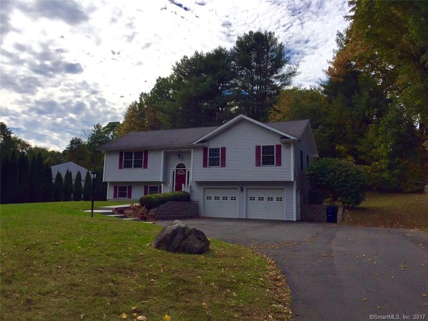 1038 Garden Rd, Orange, CT 06477 - photo 1