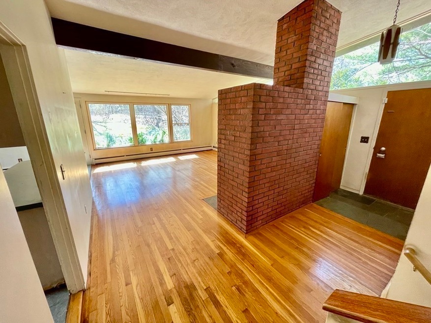 352 N Emerson Rd, Lexington, MA 02420 - photo 1