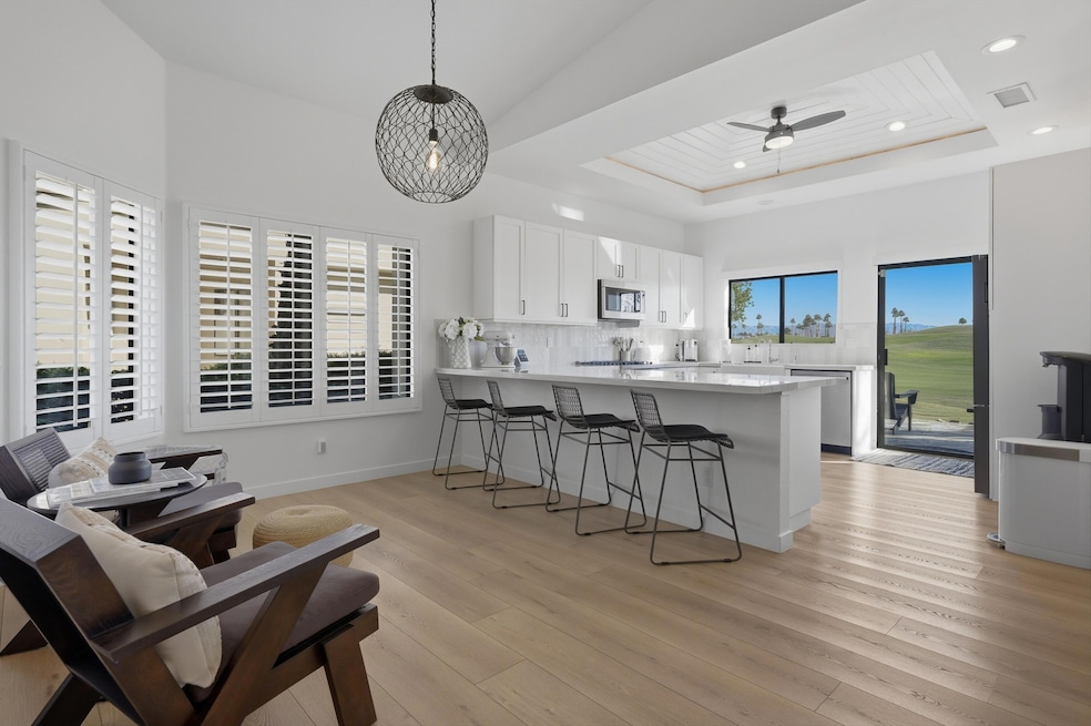 54860 Oak Tree unit A32, La Quinta, CA 92253 - photo 1