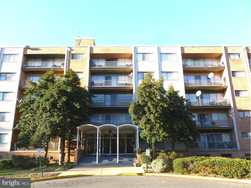 5851 Quantrell Ave unit 301, Alexandria, VA 22312 - photo 1