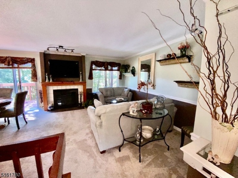 24 Red Oak Terrace, Oak Ridge, NJ 07438 - photo 1