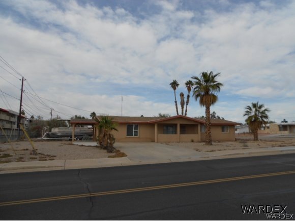 303 Smoketree Ave S, Lake Havasu City, AZ 86403 - photo 1
