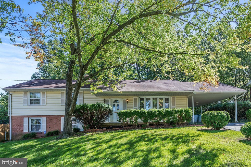 13221 Ronehill Dr, Beltsville, MD 20705 - photo 1