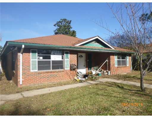 403 Citizen St, Bay Saint Louis, MS 39520 - photo 1
