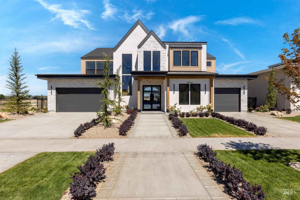 Sold • Co-Listing Agent