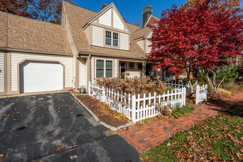 3 Village Green Cir, Mashpee, MA 02649 - photo 1
