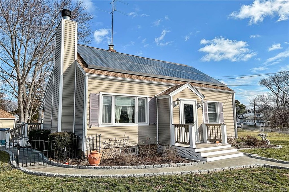 372 Birdseye St, Stratford, CT 06615 - photo 1