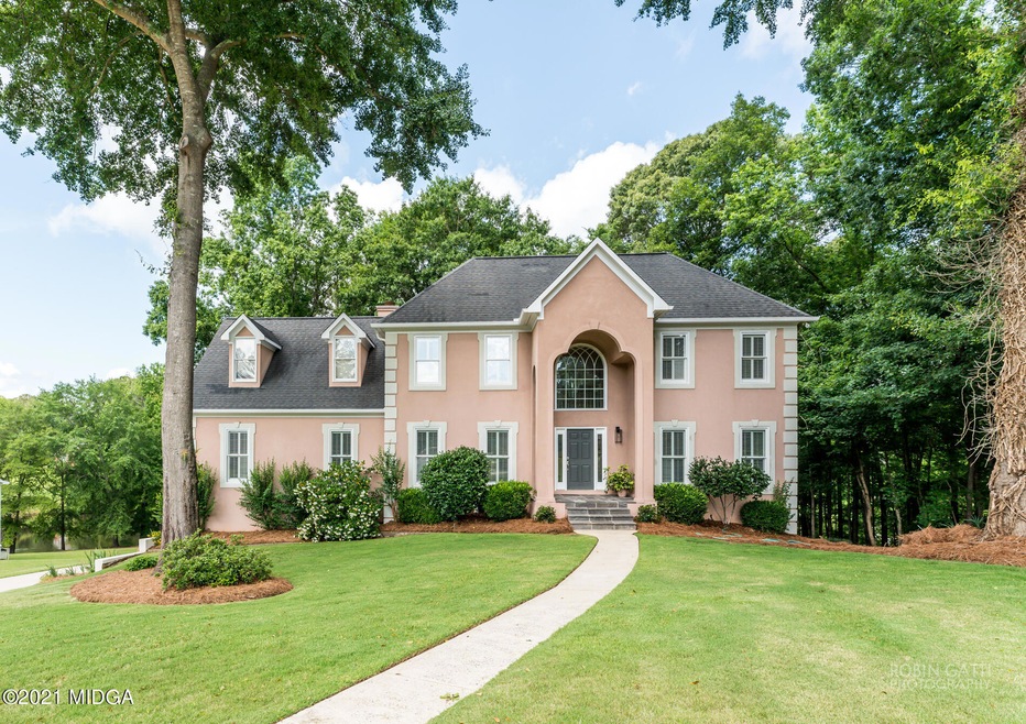 155 Lake View Dr N, Macon, GA 31210 - photo 1