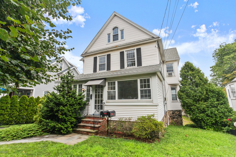 41 Ridge St unit 2, Greenwich, CT 06830 - photo 1