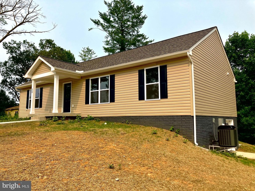 468 Battle Mountain Rd, Amissville, VA 20106 - photo 1