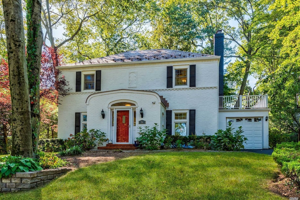 76 Longridge Rd, Manhasset, NY 11030 - photo 1