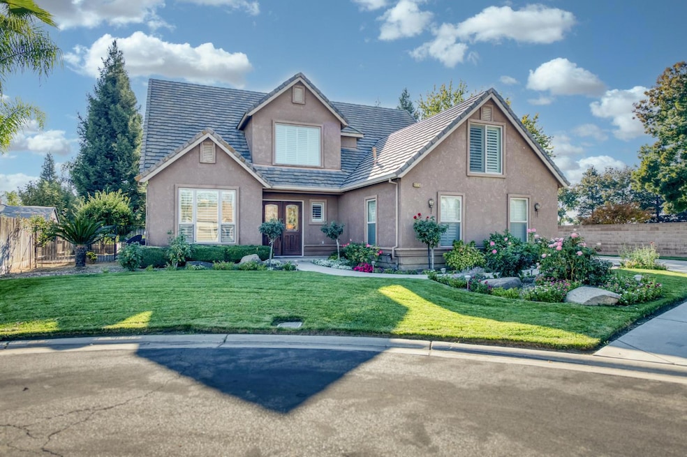 6125 Del Monte Ct, Chowchilla, CA 93610 - photo 1