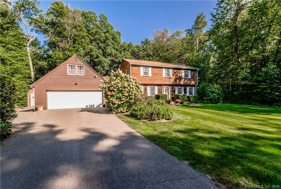 8 Twin Ponds Dr, Unionville, CT 06085 - photo 1