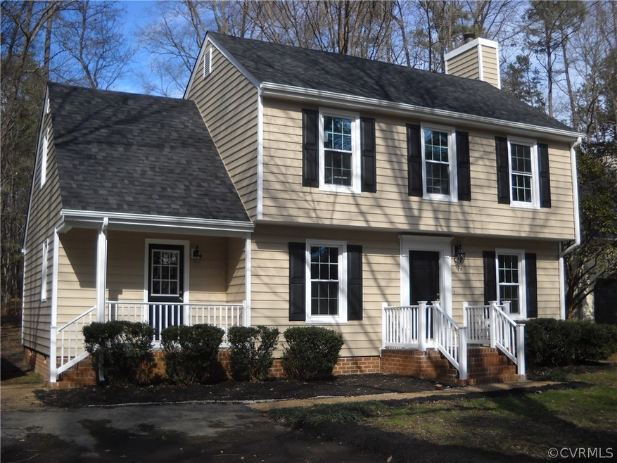 Welcome to Duck Cove Ct in Woodlake.