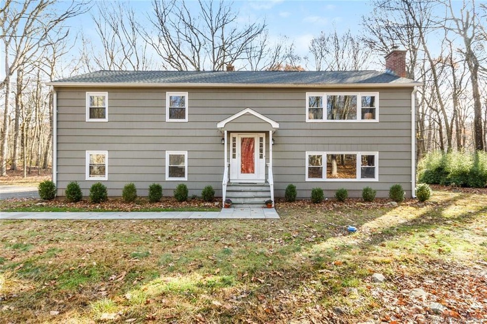 67 Scarlet Oak Dr, Wilton, CT 06897 - photo 1