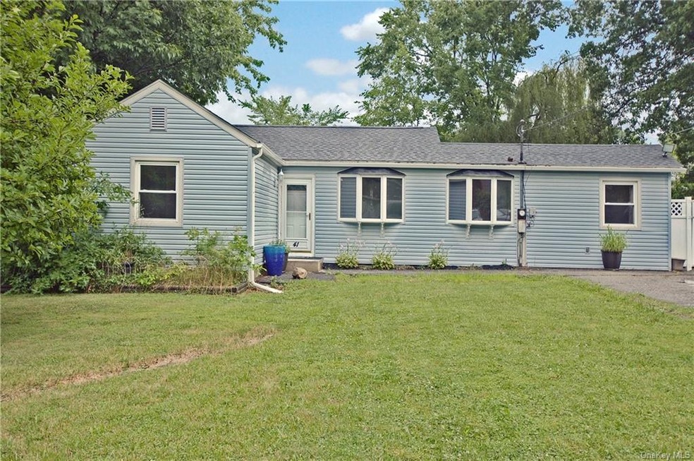 41 Hilltop Dr, Monroe, NY 10950 - photo 1